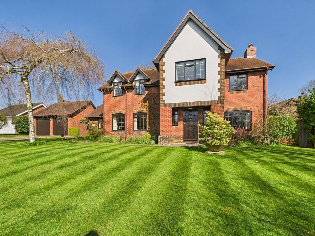 Property photo 1 of 37