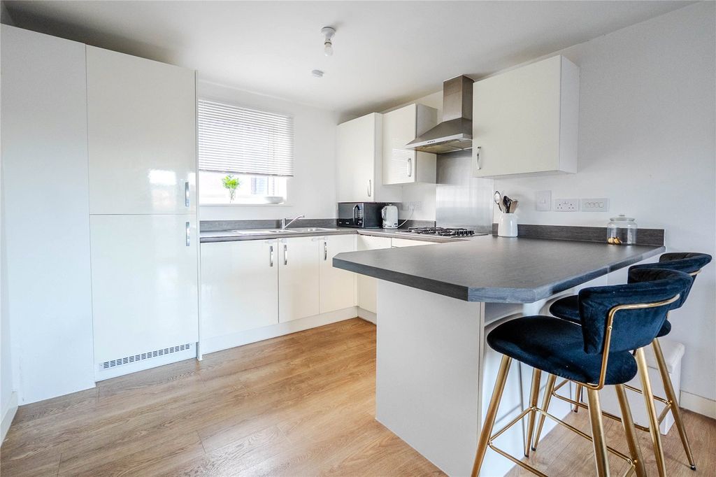 Property photo 2 of 10 Picture No. 07