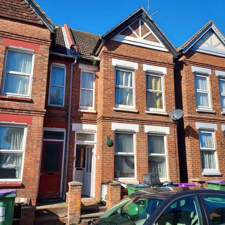 Property photo 1 of 1 Front