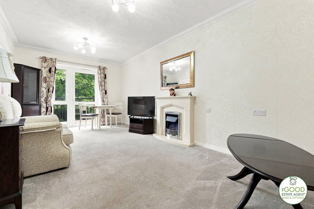Property photo 3 of 25