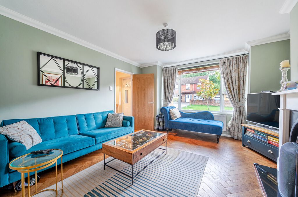 Property photo 3 of 29 1328307-5-687F960...