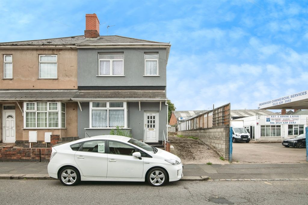 Property photo 1 of 18