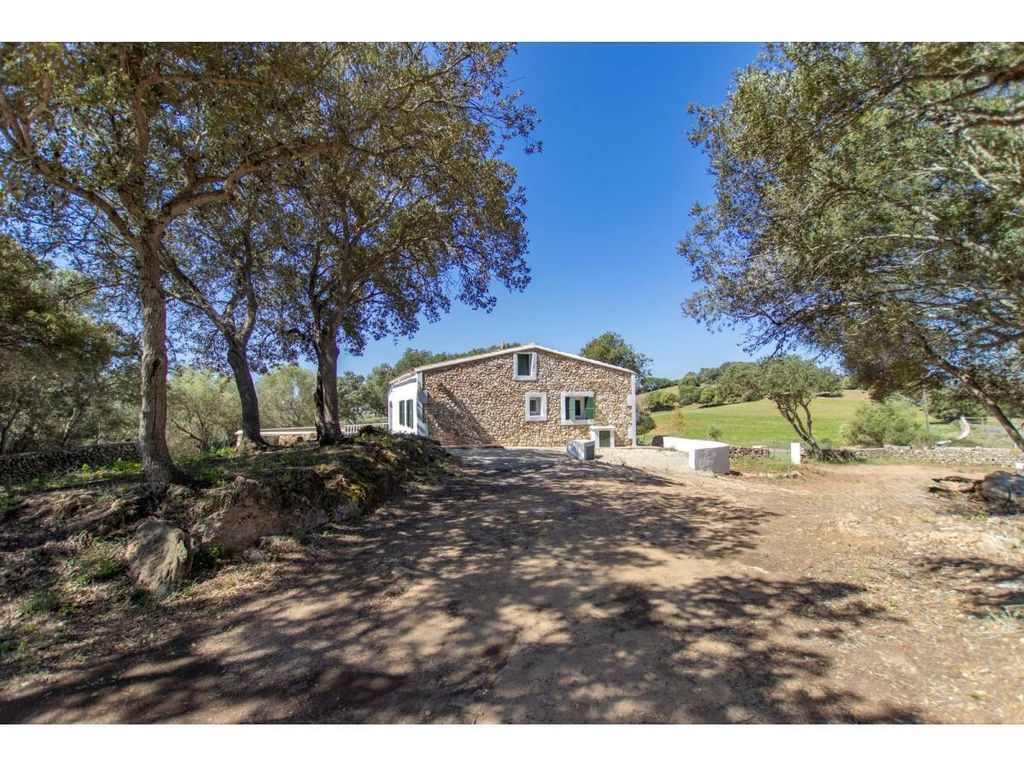 Property photo 1 of 30