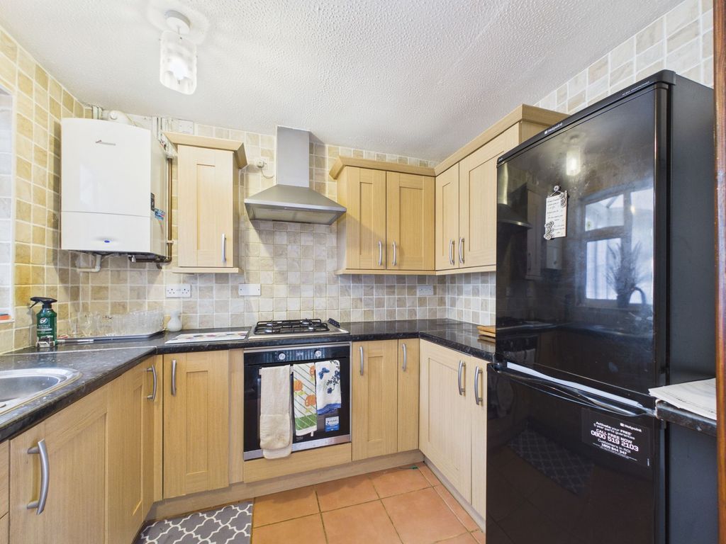 Property photo 2 of 24