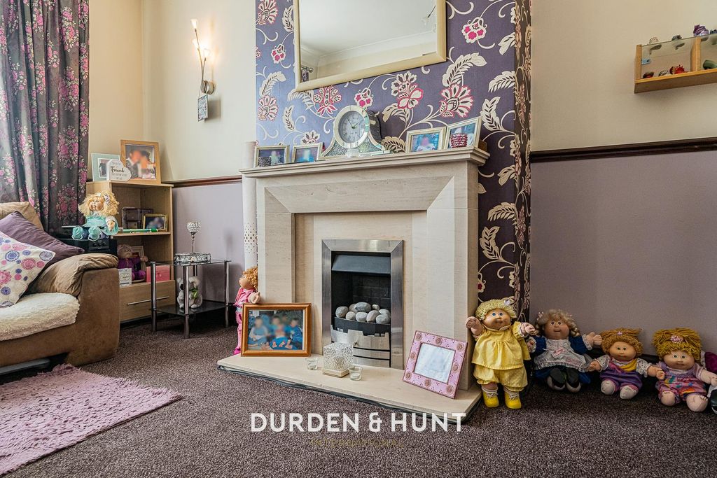 Property photo 3 of 32 Hamilton-25.Jpg