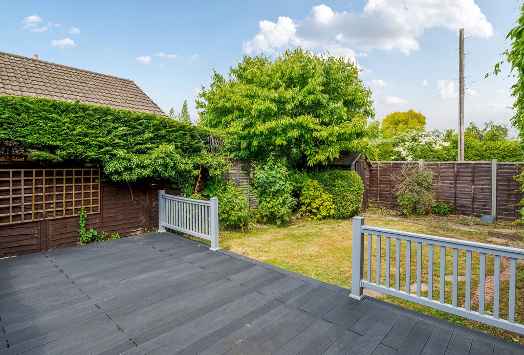 Property photo 2 of 12 1295703-68308d4A3...