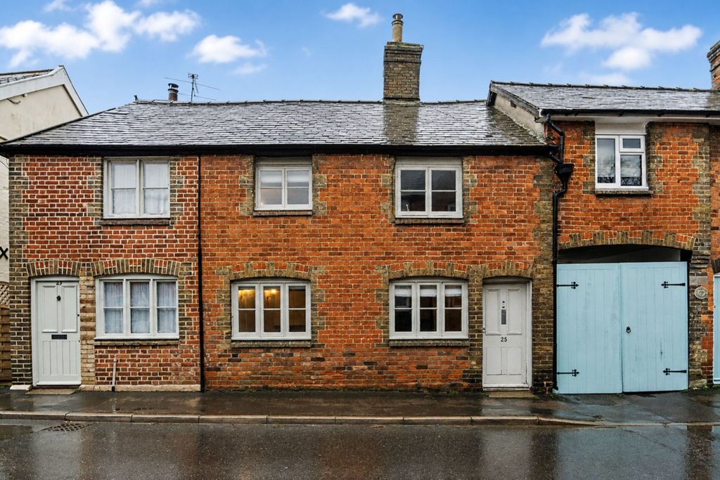 Property photo 1 of 8 25 Church Street, Eye, Suffolk, Ip23 7Bd