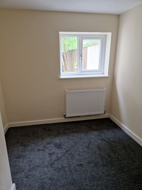 Property photo 3 of 7 Bedroom