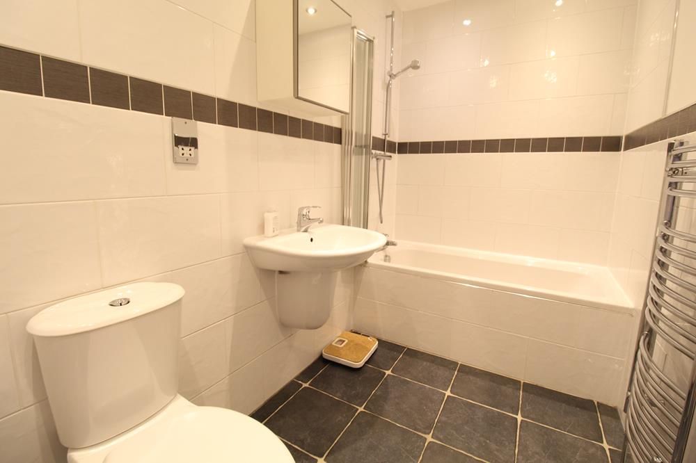 Property photo 3 of 5 Bathroom