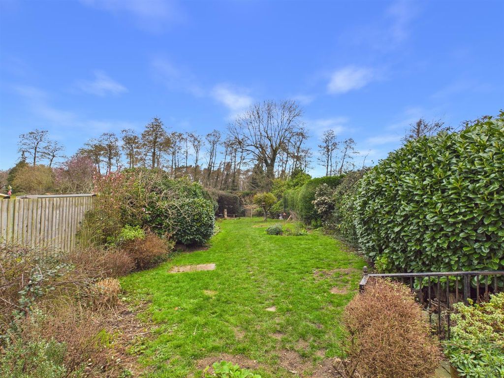 Property photo 3 of 22