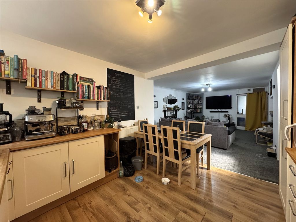 Additional image 13 of 2 bed flat for saleSouthpark, Tywardreath PL24