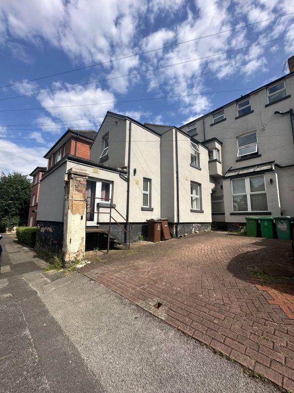 Property photo 1 of 7 Picture No. 12