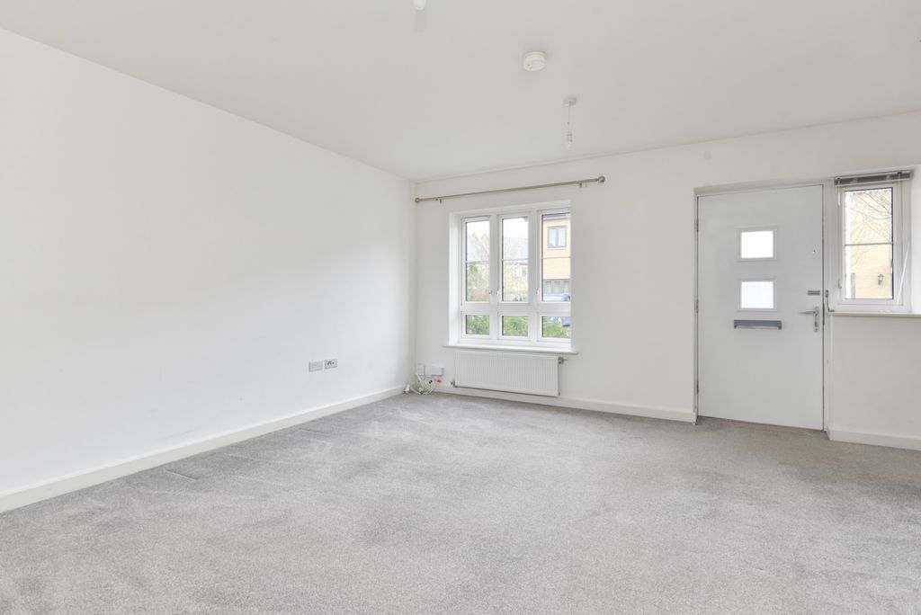 Property photo 2 of 9 3072995