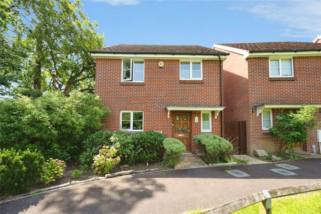 Property photo 1 of 18 Picture No. 04