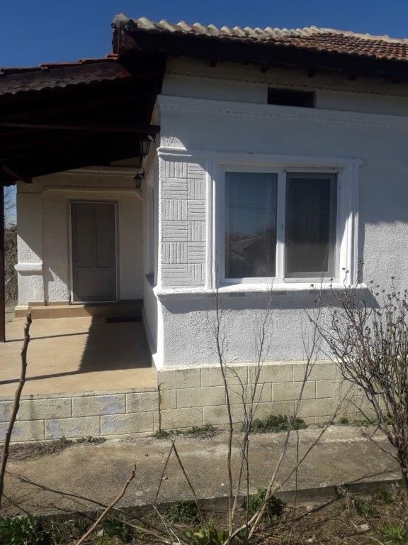 Property photo 1 of 10