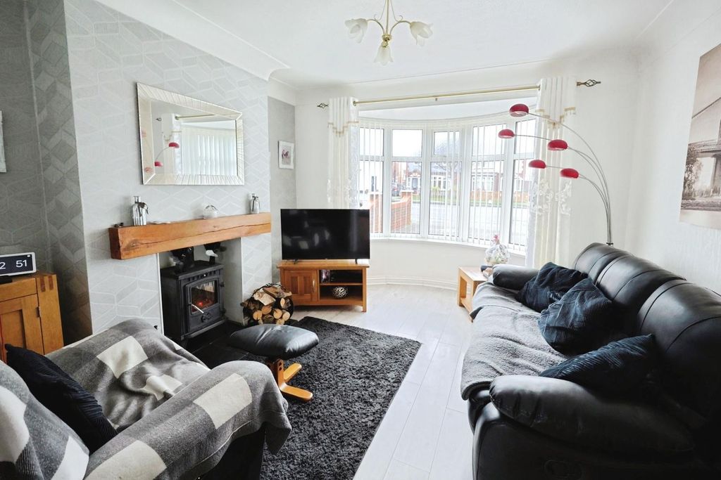 Property photo 3 of 12 4B8Abb74-Pk7A0125.Jpg