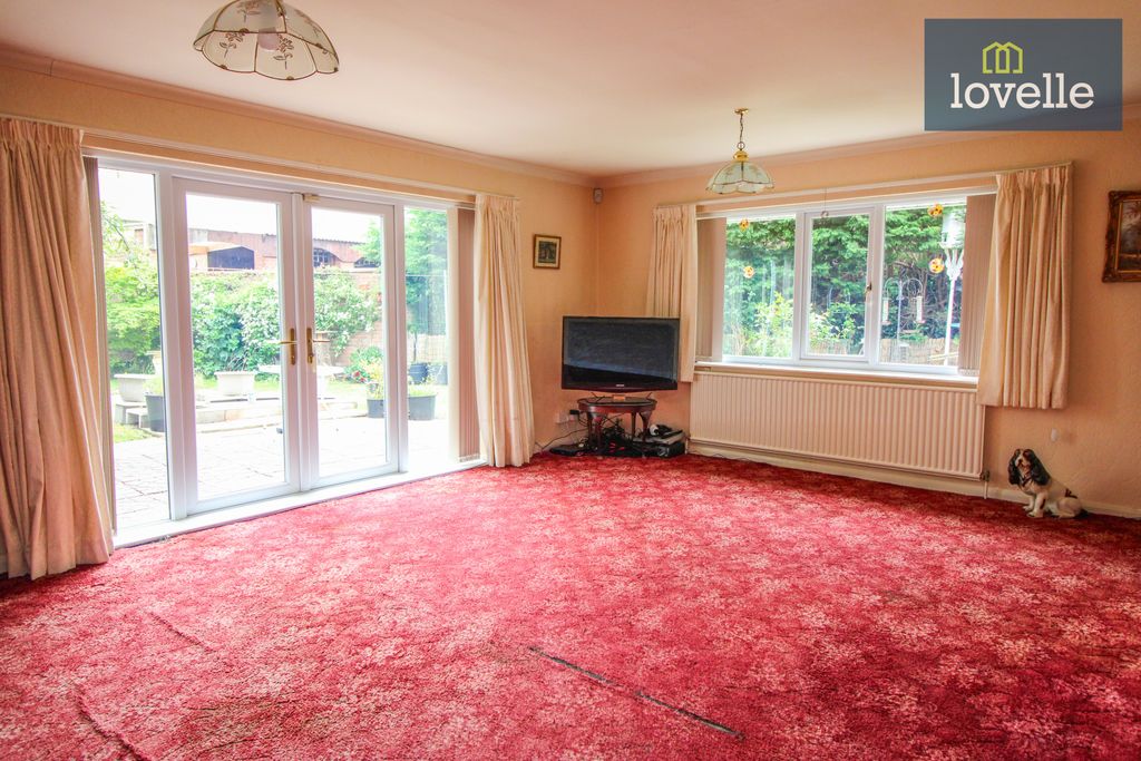 Property photo 3 of 16