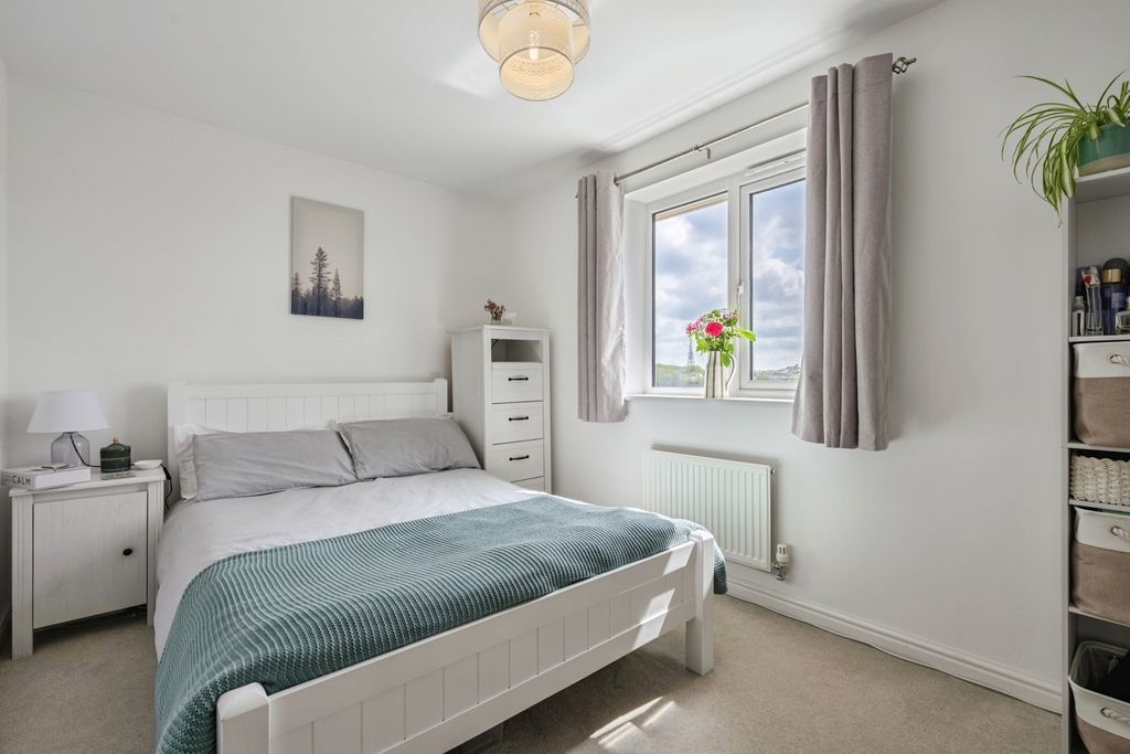 Property photo 3 of 19 Pbox-Img.Jpg