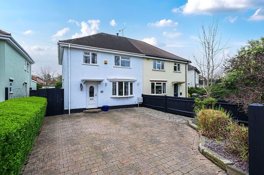 Property photo 1 of 14 Photo 12