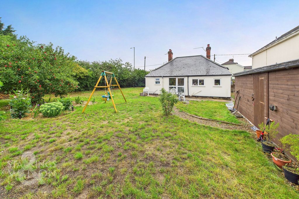 Property photo 1 of 21