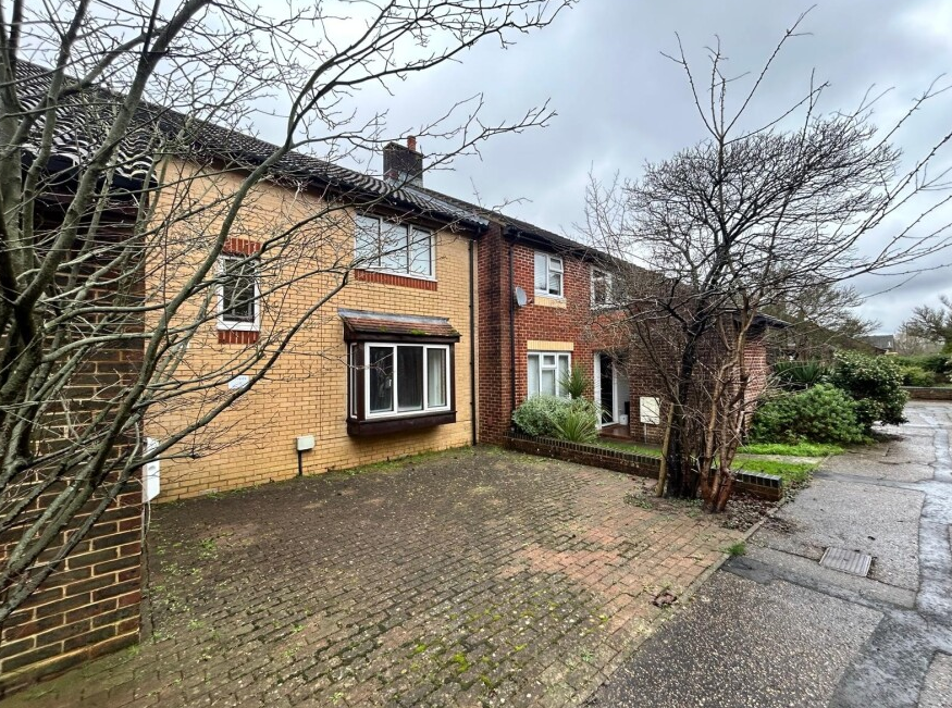 Property photo 1 of 4