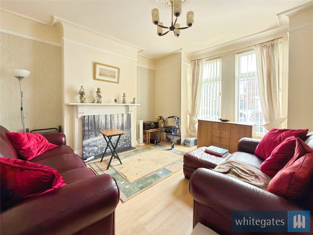 Property photo 3 of 18 Picture No. 16