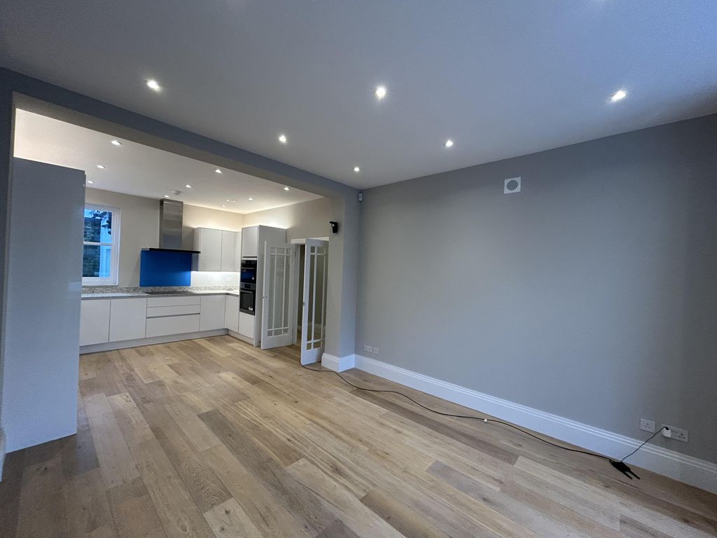 Property photo 3 of 25 Img_2945[1].Jpg