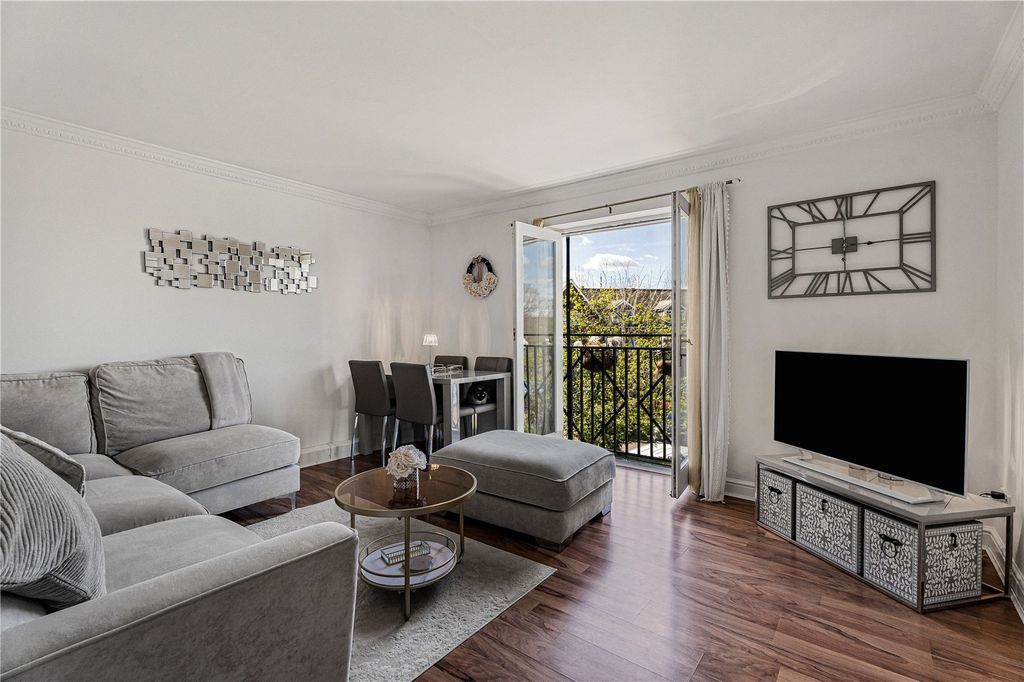 Property photo 3 of 15 Picture No. 03