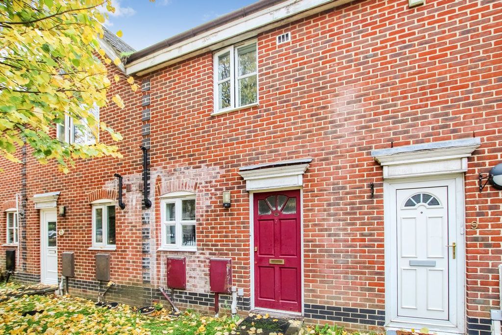 Property photo 1 of 10