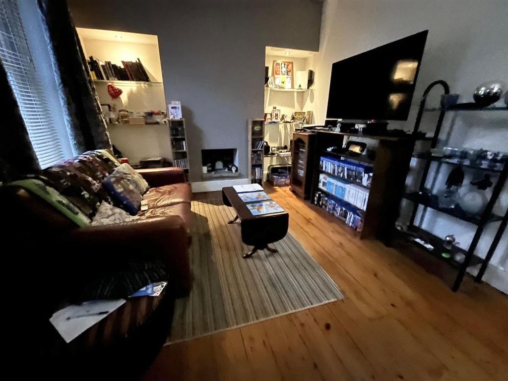 Property photo 2 of 11 .Jpg