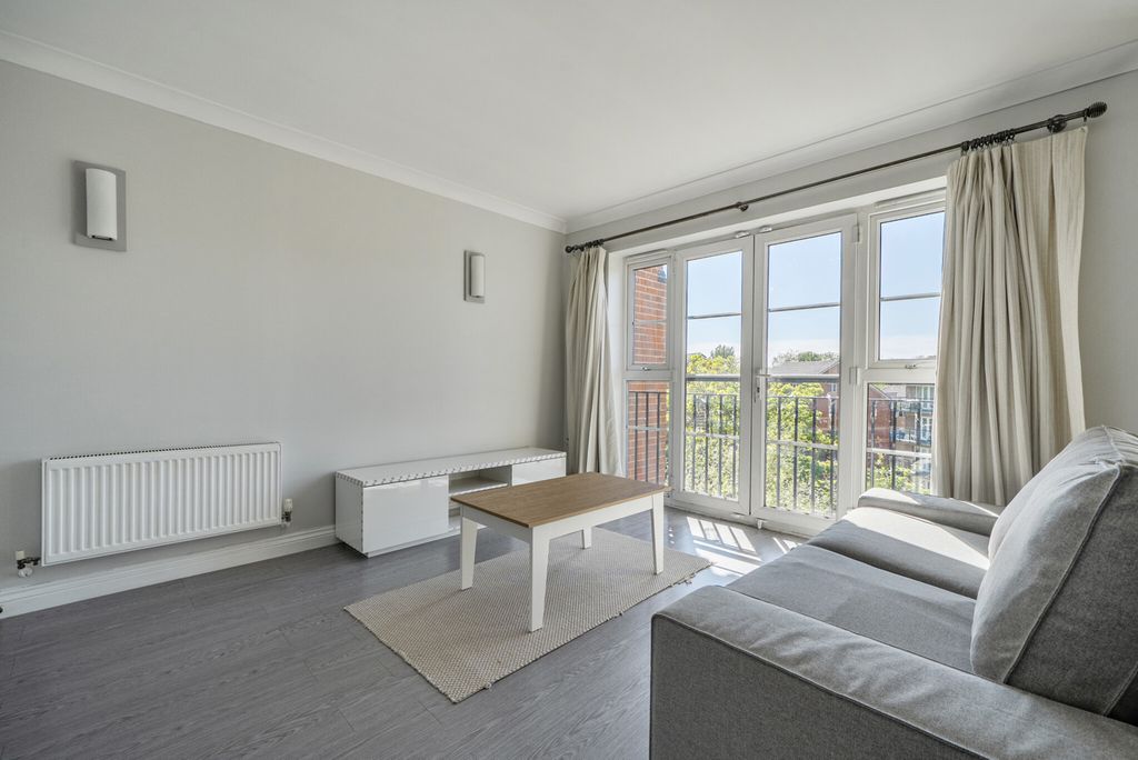 Property photo 3 of 12 1453466-14-69F36c...