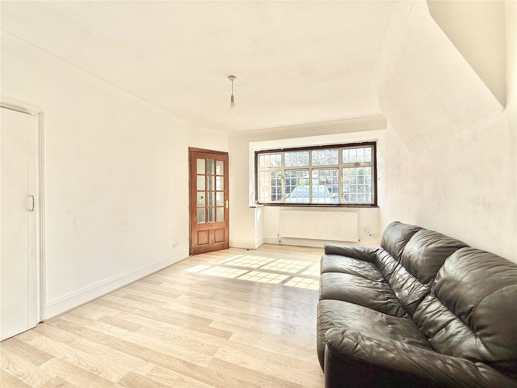 Property photo 1 of 13 Picture No. 03
