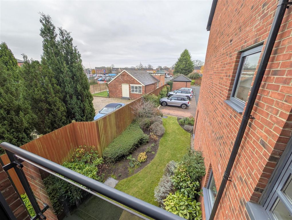 Property photo 3 of 18 Pxl_20241204_122518739~2.Jpg