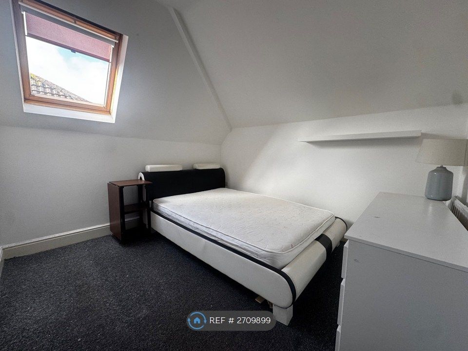 Property photo 1 of 4