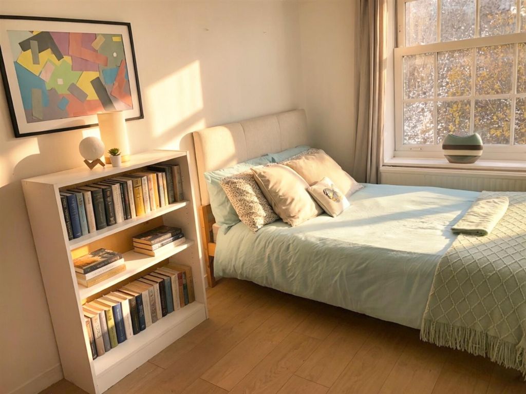 Property photo 2 of 13 Wenham Bedroom.Jpg