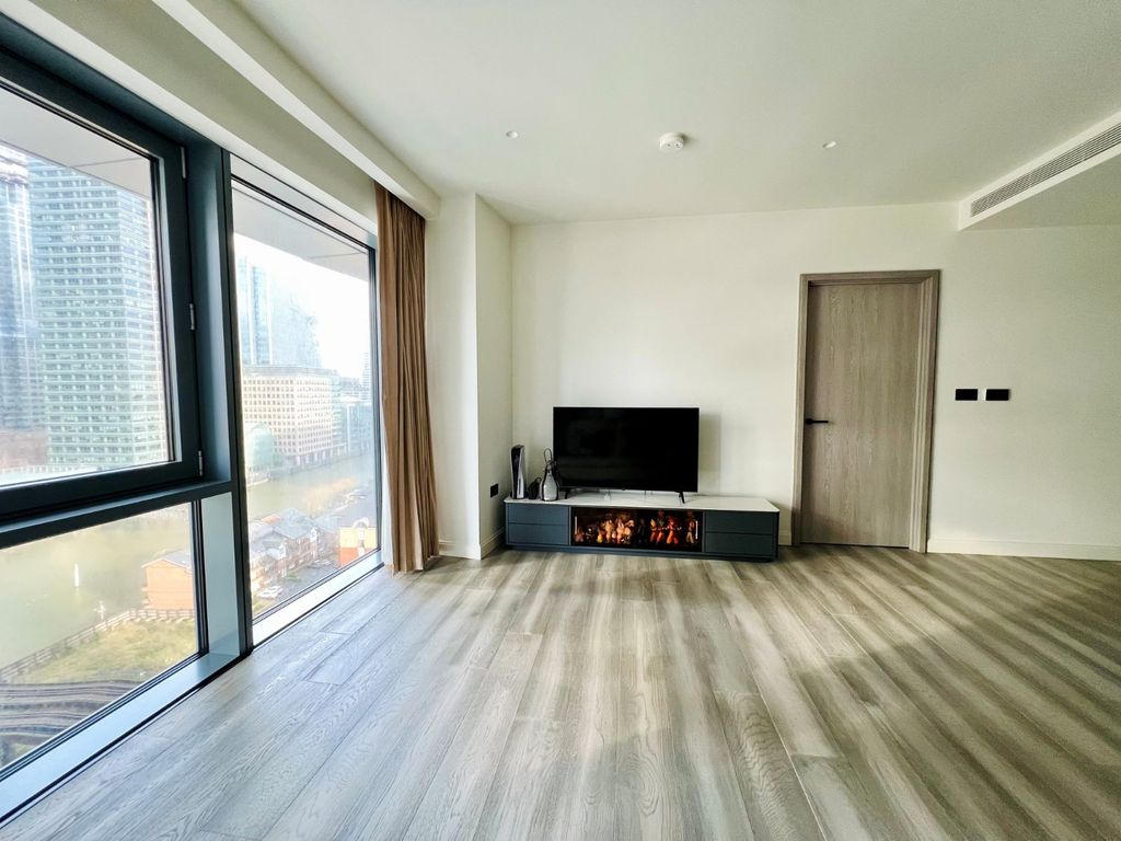 Property photo 3 of 11 Living Area