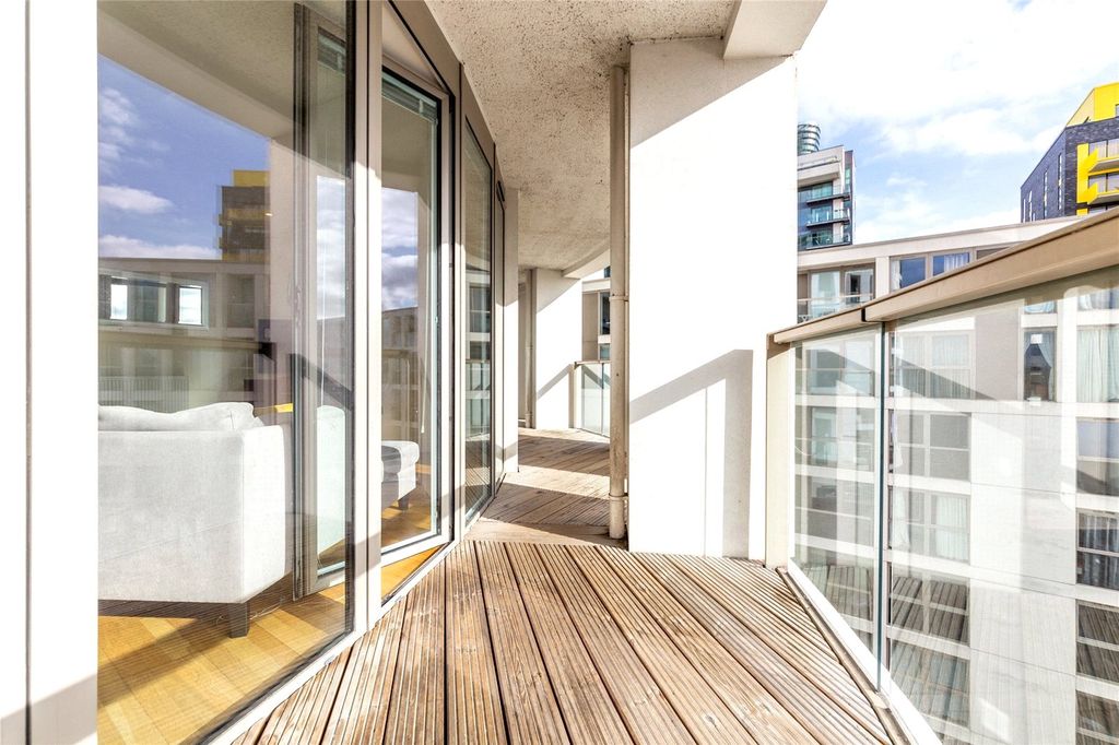 Property photo 3 of 10 Picture No. 06