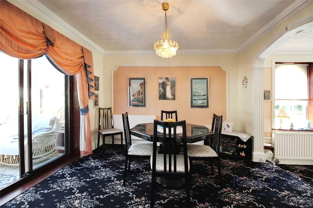 Property photo 3 of 17 Picture No. 44