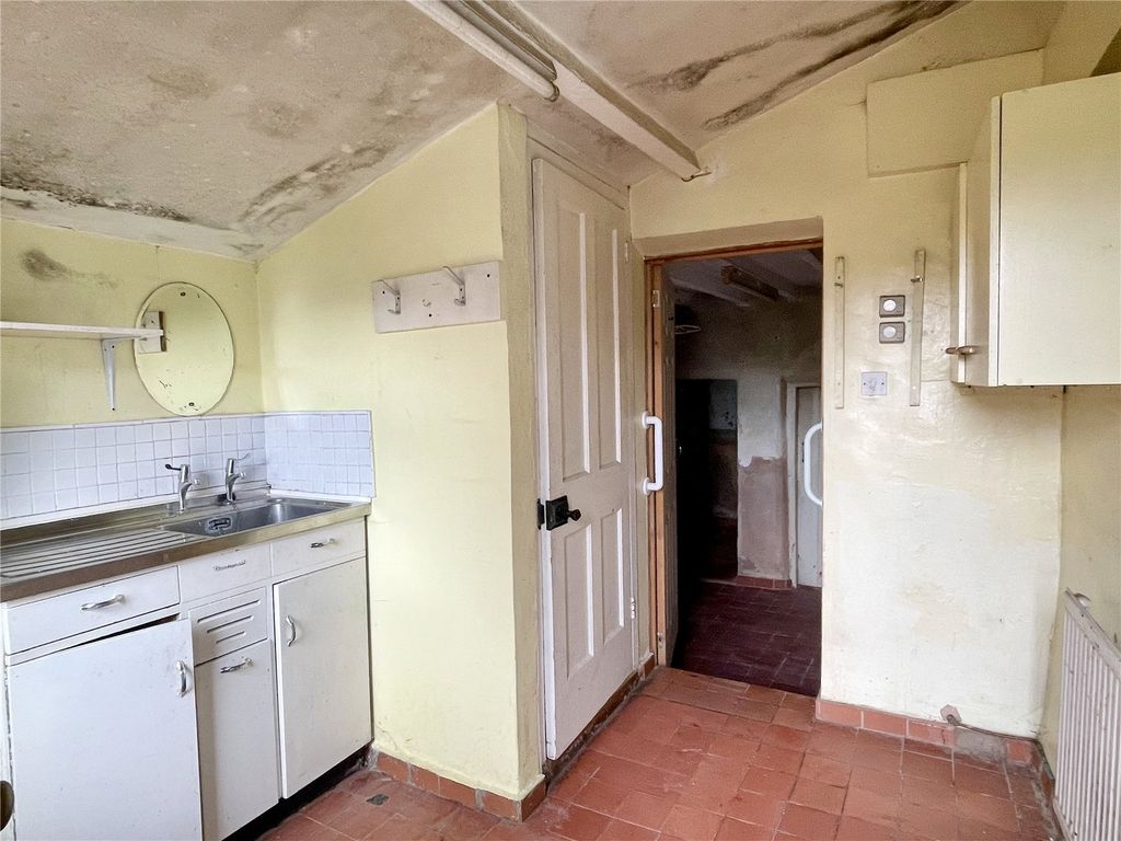 Property photo 3 of 23 Picture No. 03