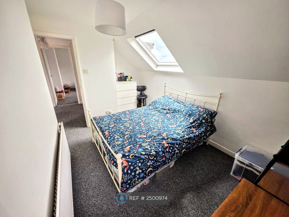 Property photo 3 of 11