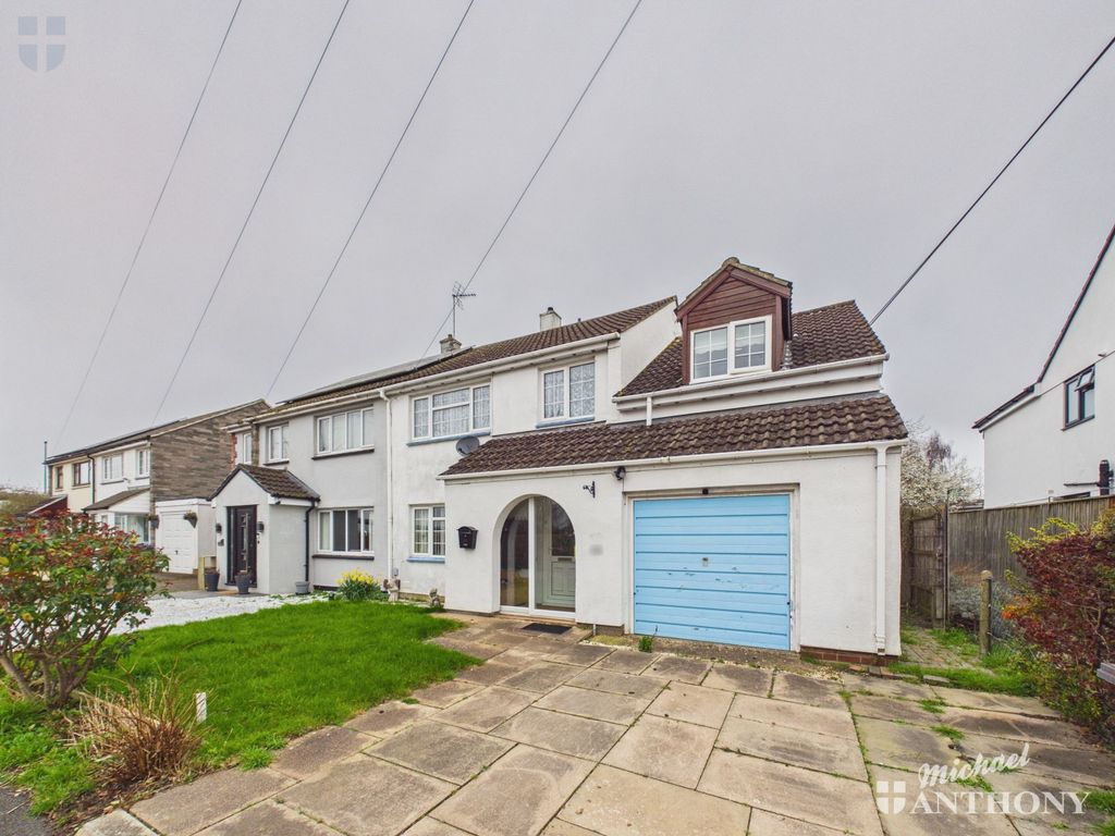 Property photo 1 of 18 Cam03852G0-Pr0580-Still019