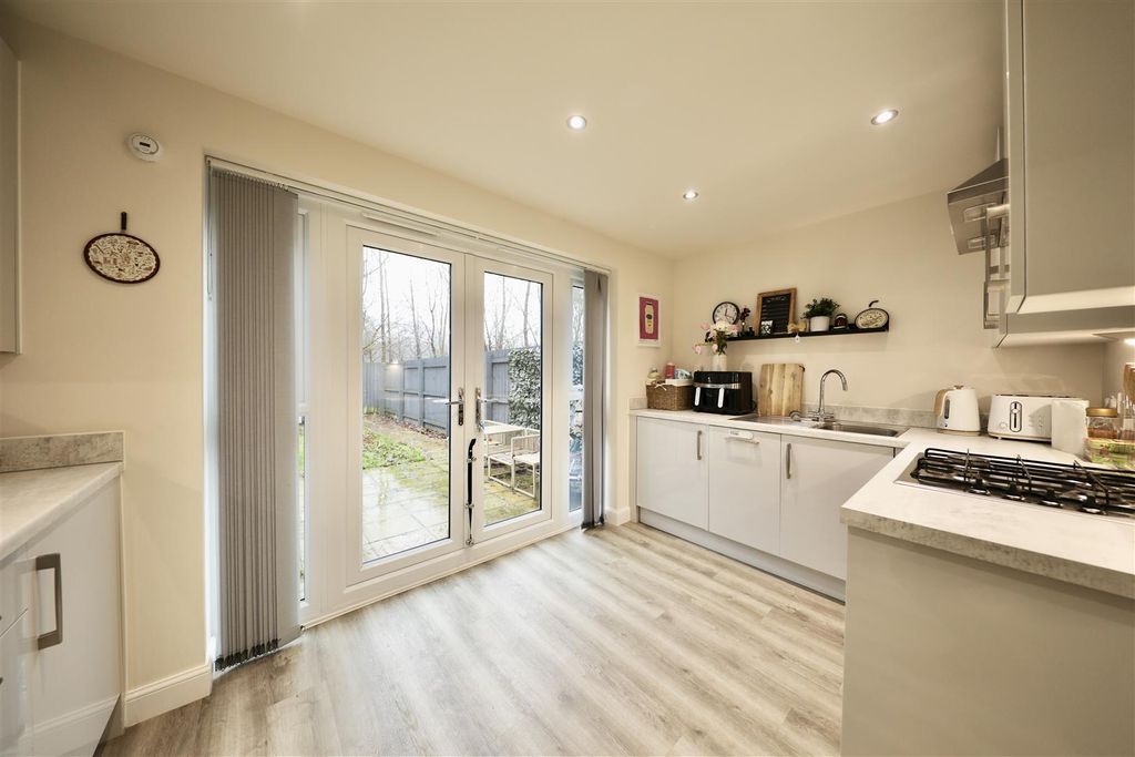 Property photo 3 of 21 0A4A9876.Jpg