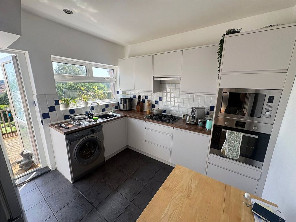 Property photo 3 of 12 Picture No. 03