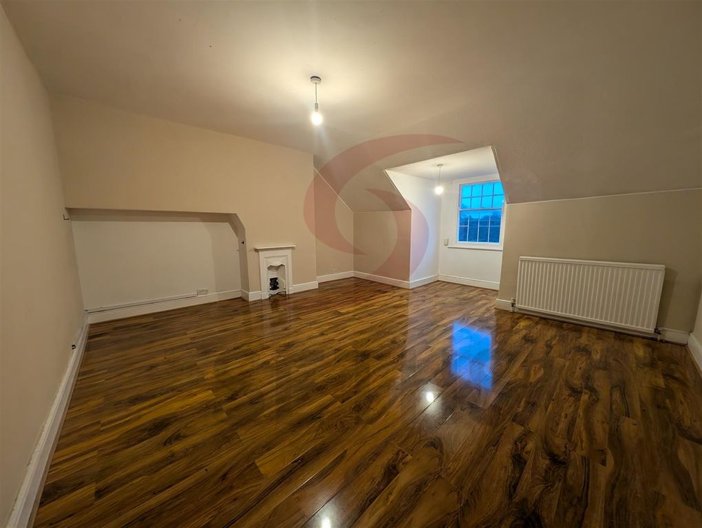 Property photo 1 of 7 Lounge