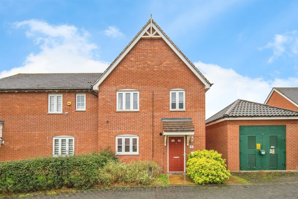 Property photo 2 of 15