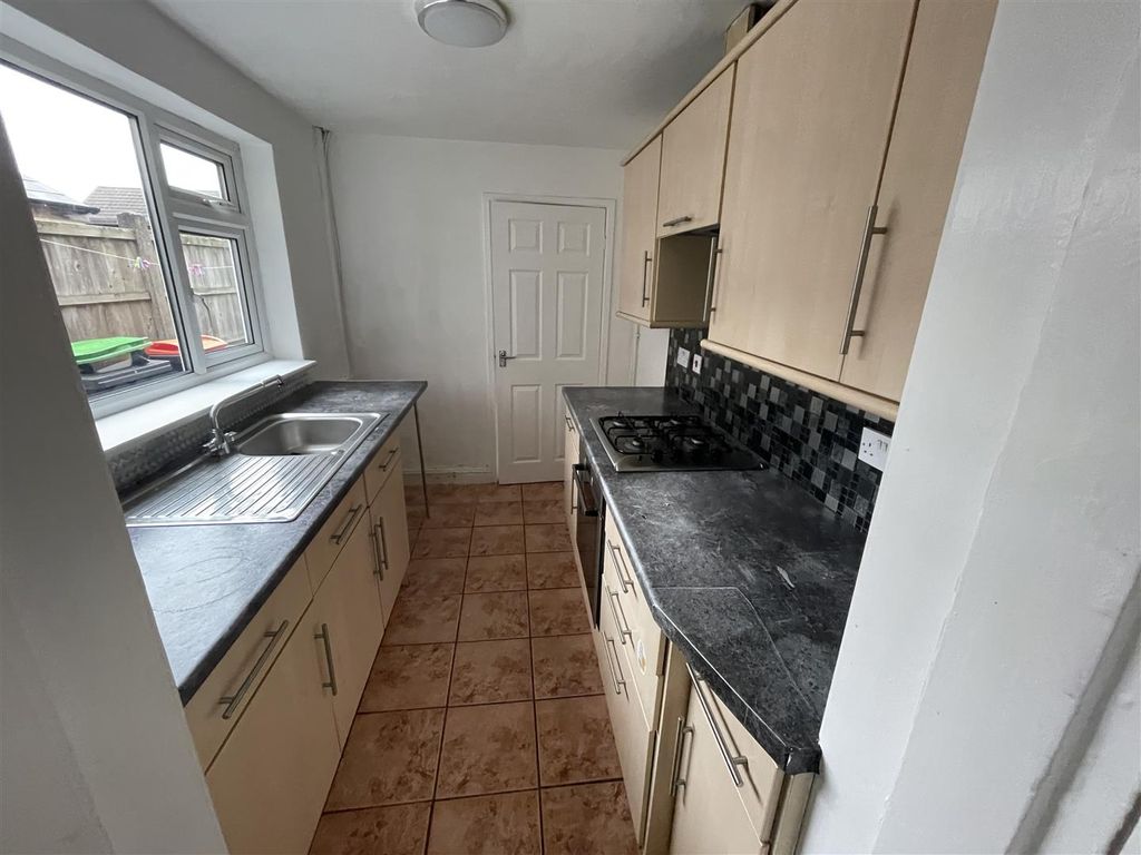 Property photo 3 of 8 Img_2662.Jpg