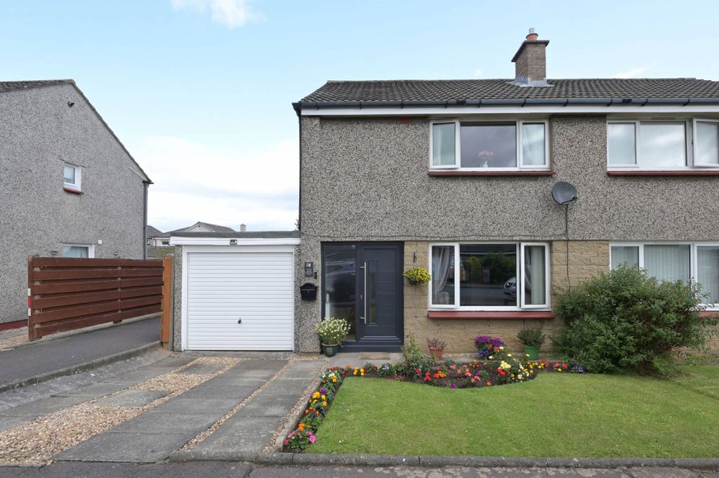 Property photo 1 of 23