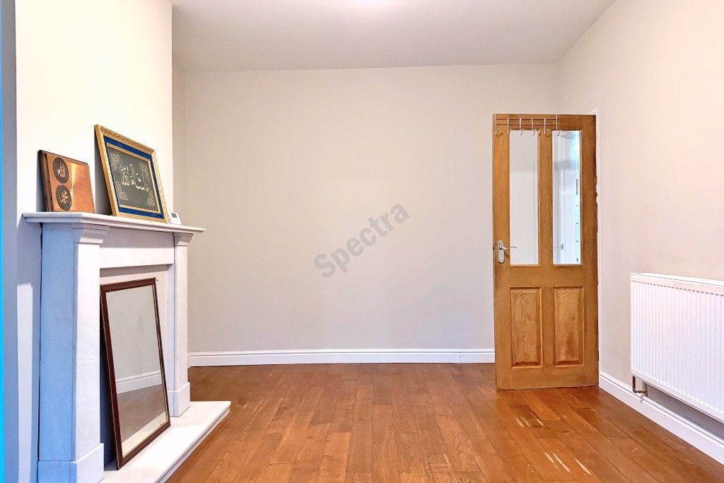 Property photo 3 of 15 Gallery