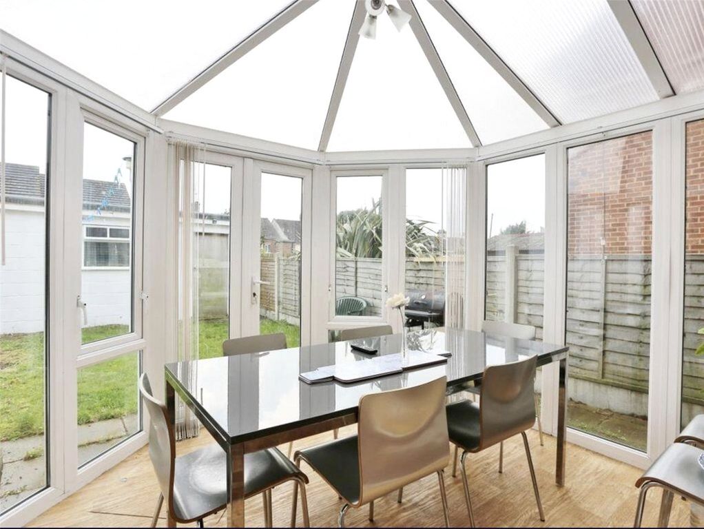 Property photo 3 of 12 Conservatory