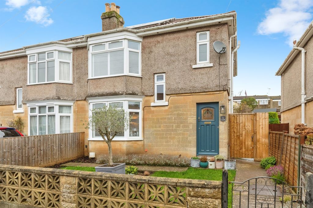 Property photo 1 of 16